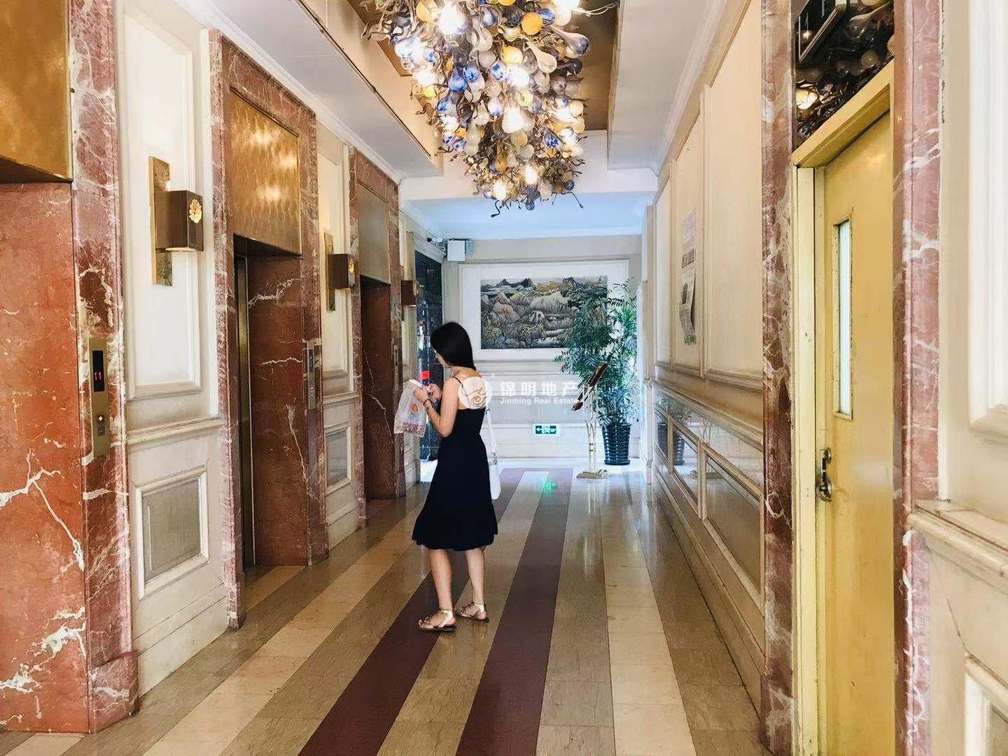 长寿路圣天地商务楼72平米写字楼出租