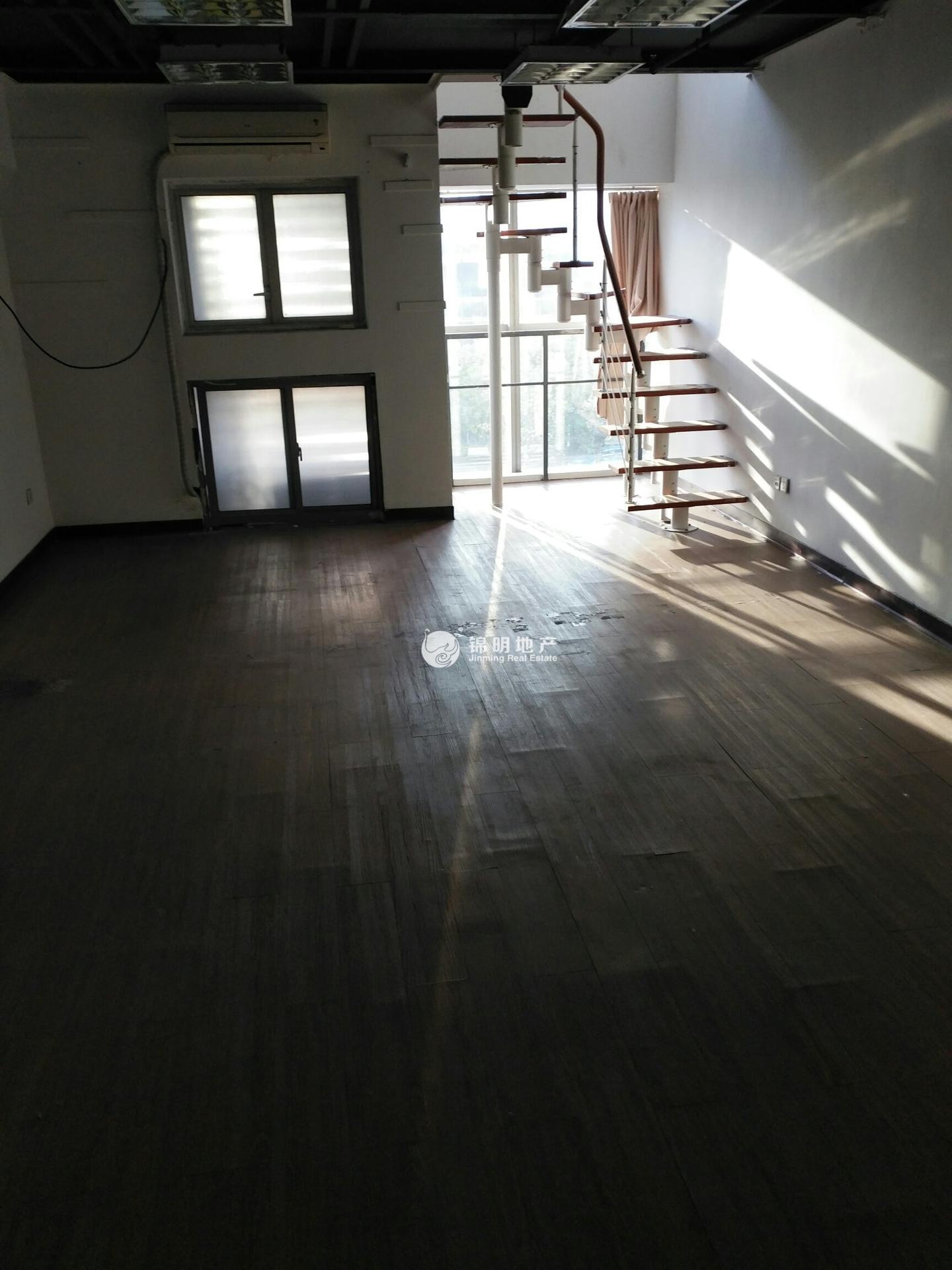 莘庄绿地蓝海54平米写字楼出租