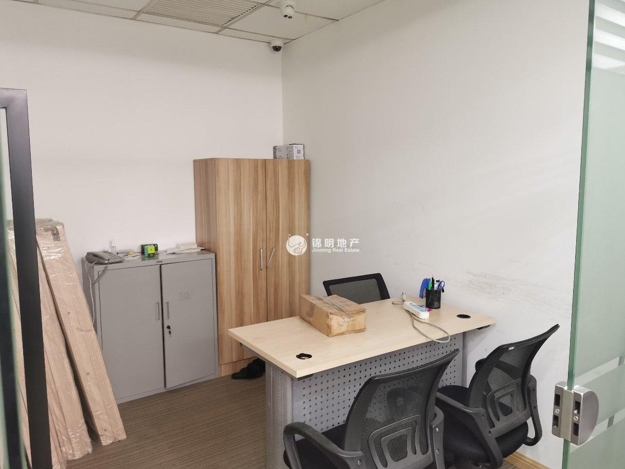 人民广场远洋商业大厦132平米写字楼出租