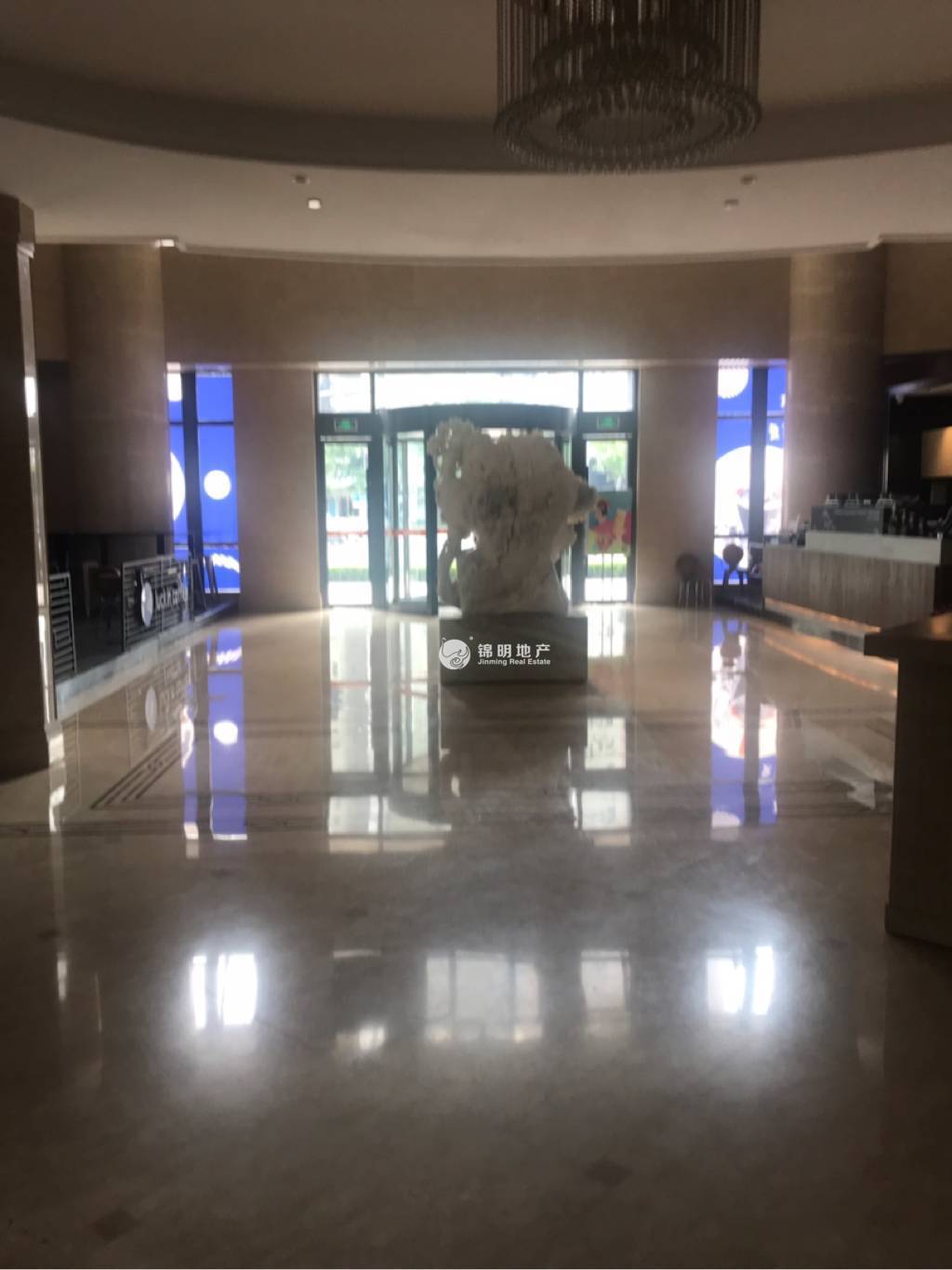 临平路大世界商务中心103平米写字楼出租