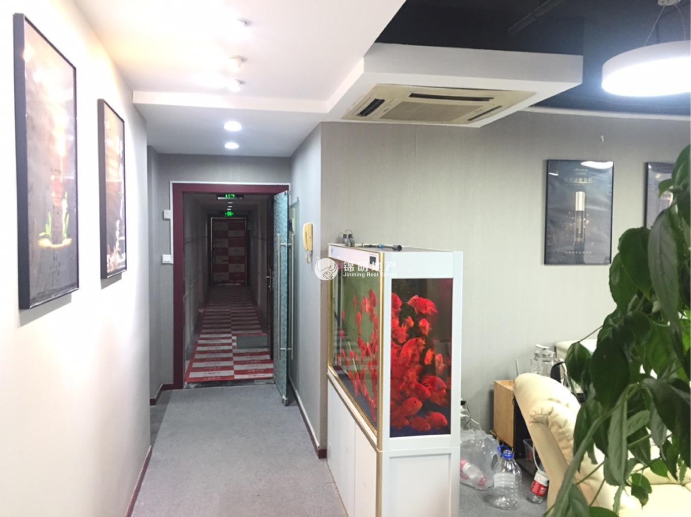 南京西路申银发展大厦142平米写字楼出租