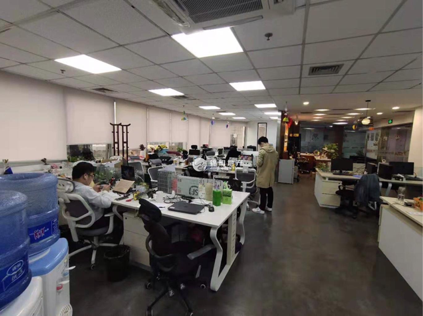 潍坊新天国际大厦411平米写字楼出租