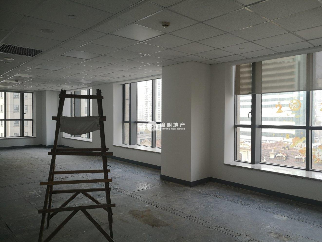 万体馆汇智大厦(漕溪北路)105平米写字楼出租