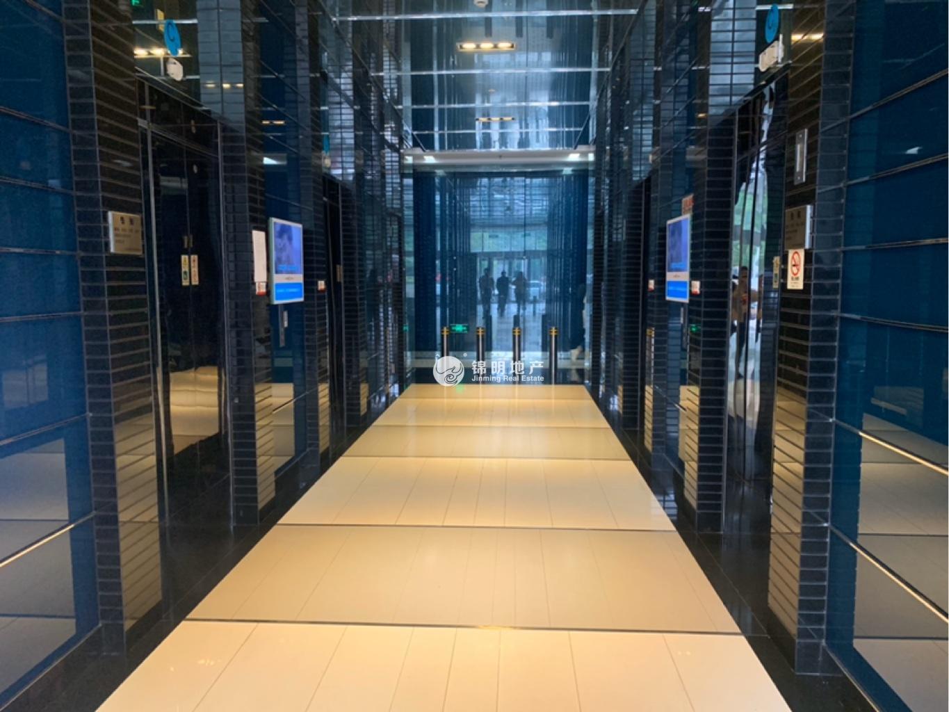 莘庄绿地蓝海77平米写字楼出租