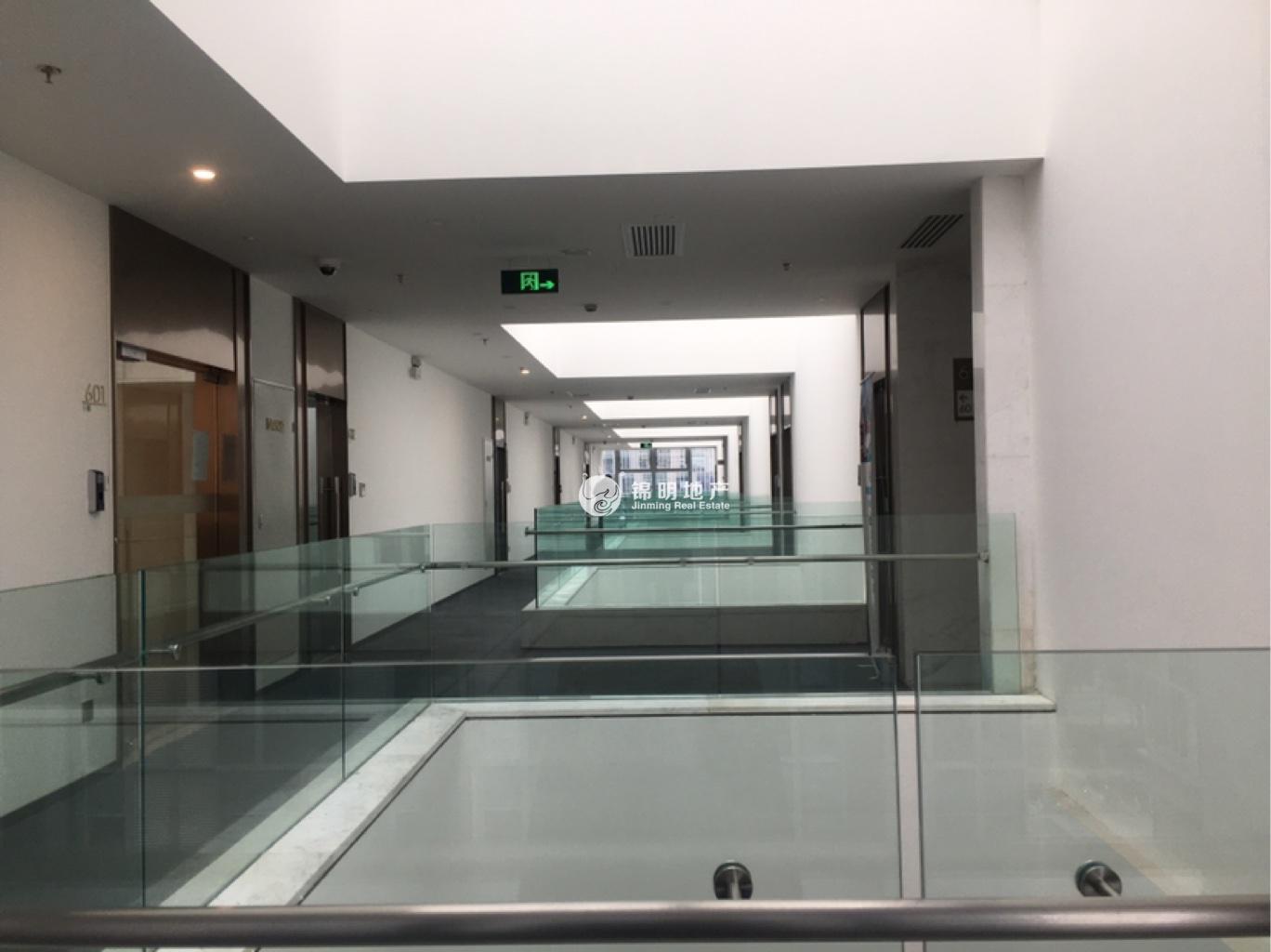 七宝万科七宝国际68平米写字楼出租