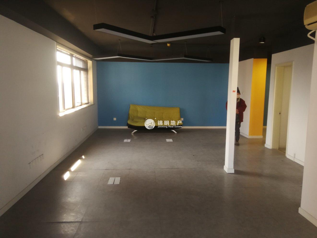 万体馆华富大厦106平米写字楼出租