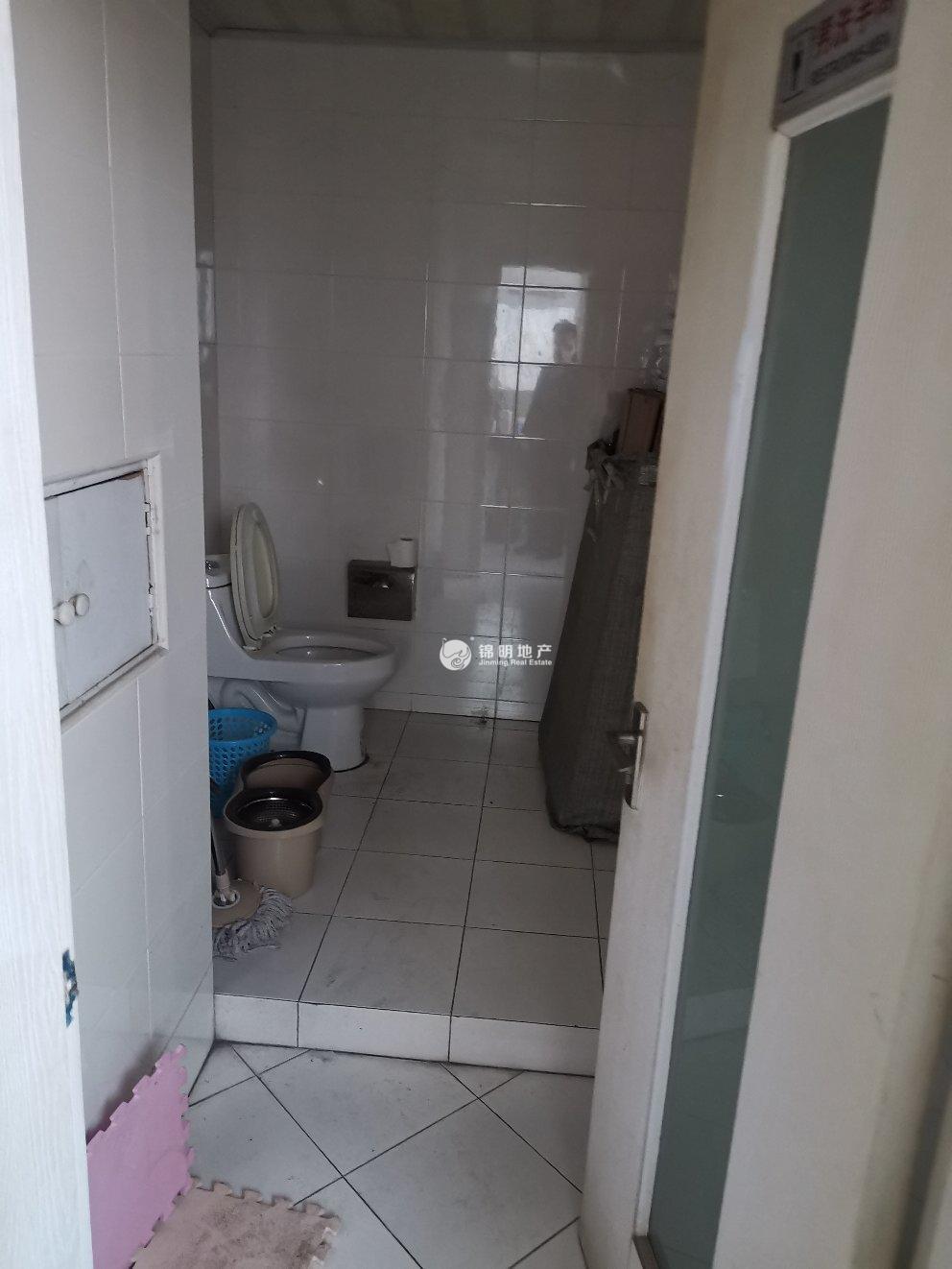 西藏北路申航大厦200平米写字楼出租