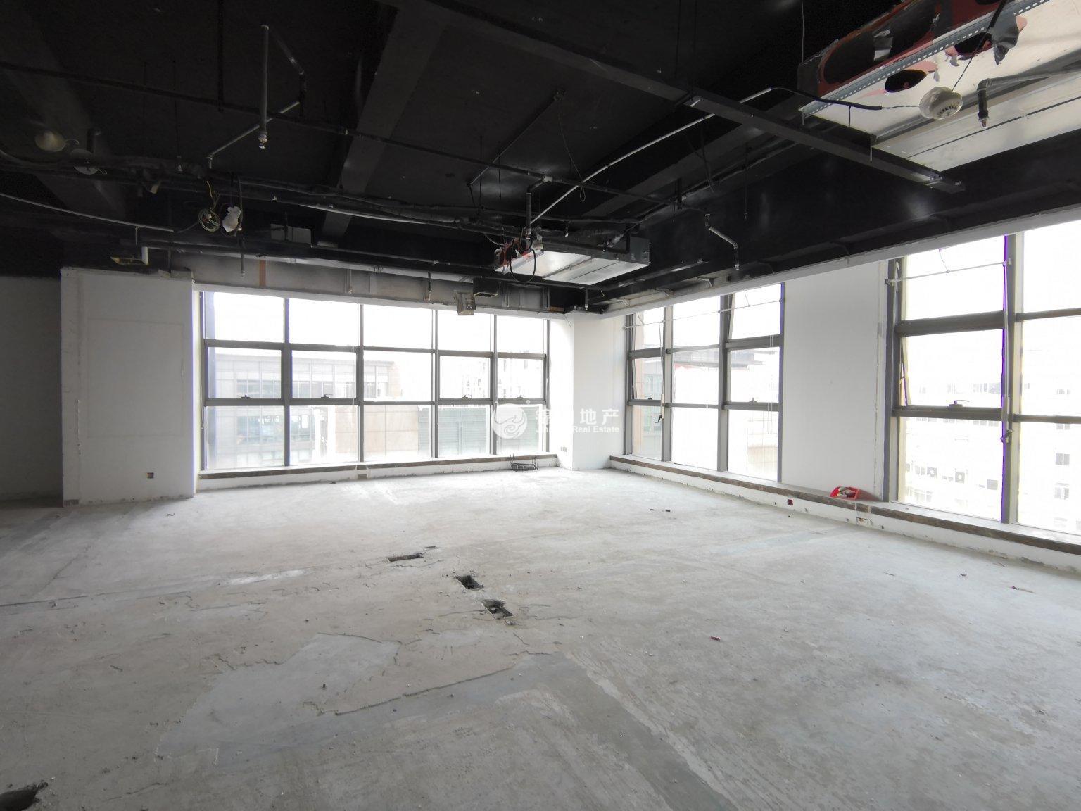 万体馆汇鑫国际大厦194平米写字楼出租