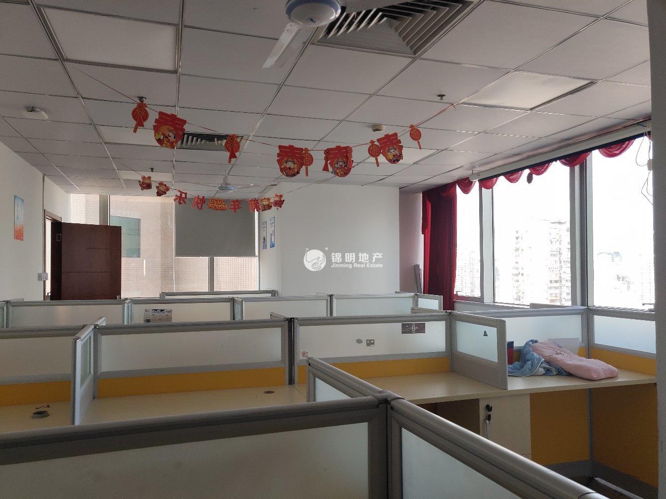 人民广场峻岭广场154平米写字楼出租