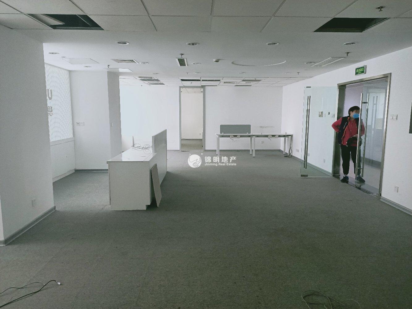 徐家汇飞雕国际大厦152平米写字楼出租