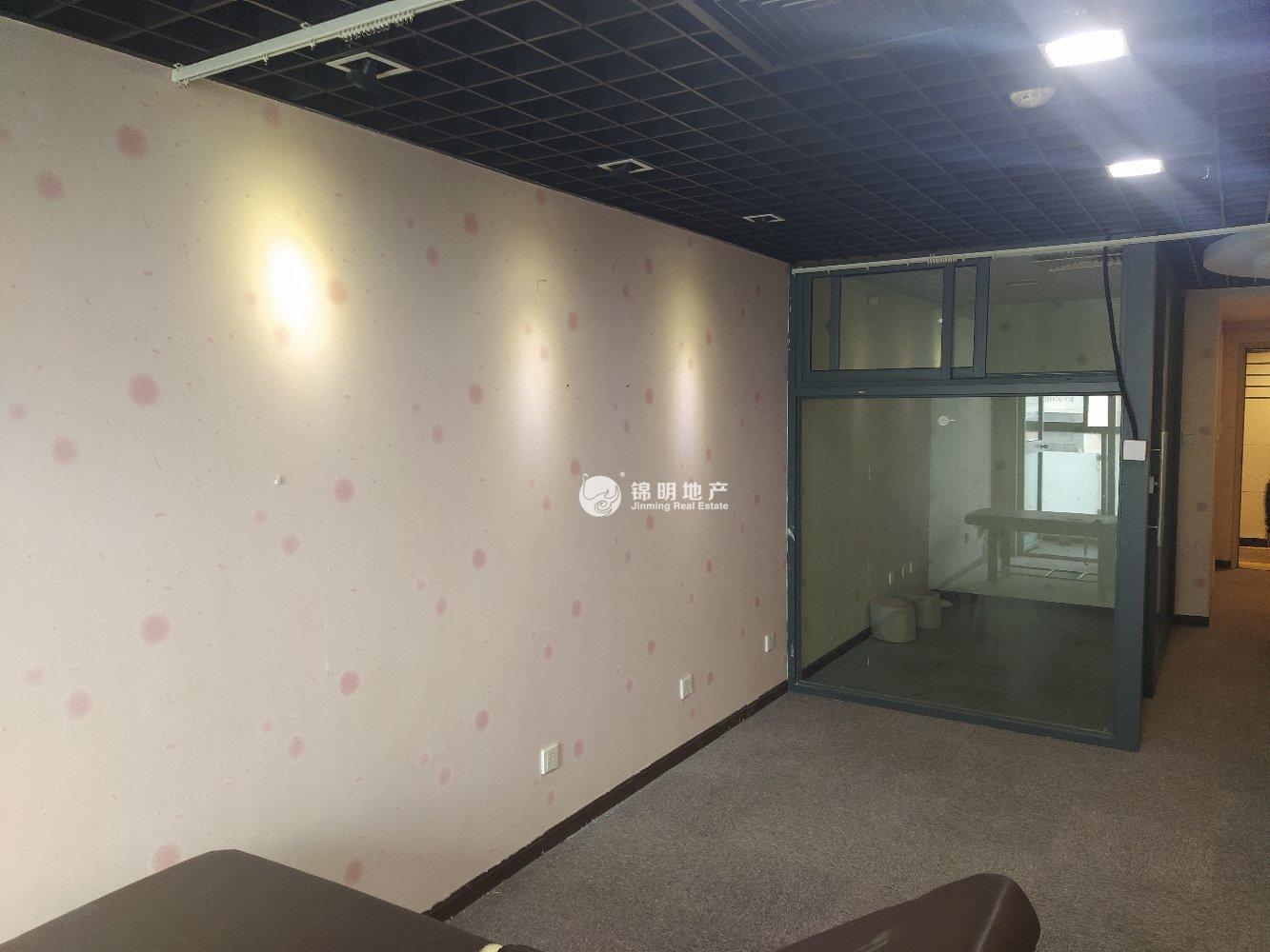 淮海中路淮海中华大厦55平米写字楼出租