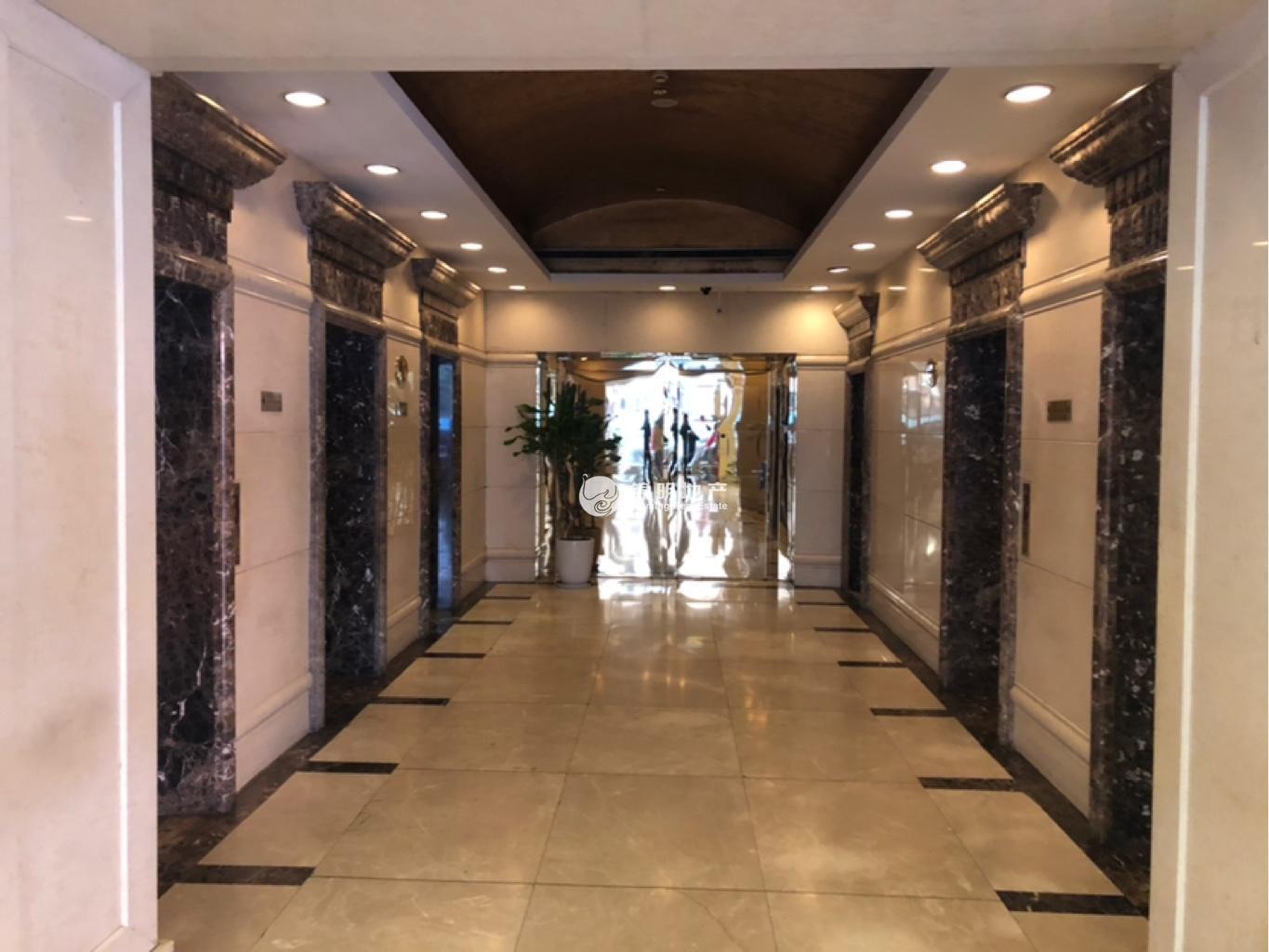 徐家汇飞雕国际大厦168平米写字楼出租