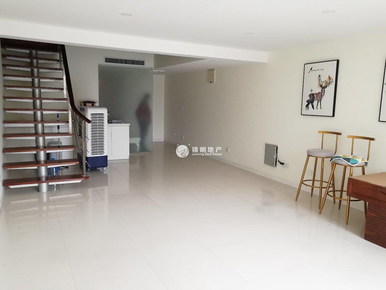 长寿路圣天地商务楼73平米写字楼出租