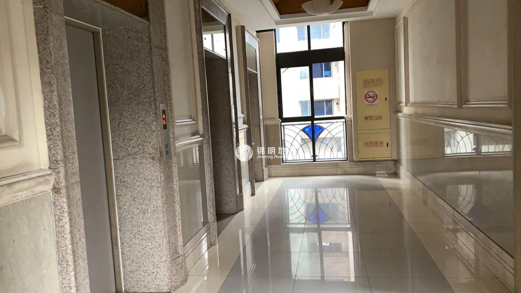 长寿路圣天地商务楼73平米写字楼出租