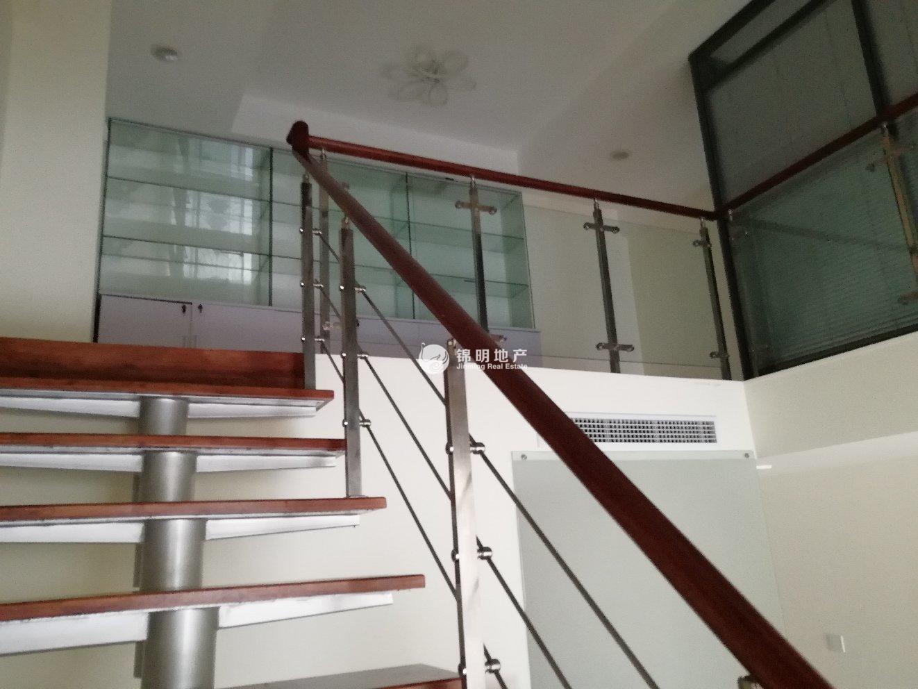 长寿路圣天地商务楼73平米写字楼出租