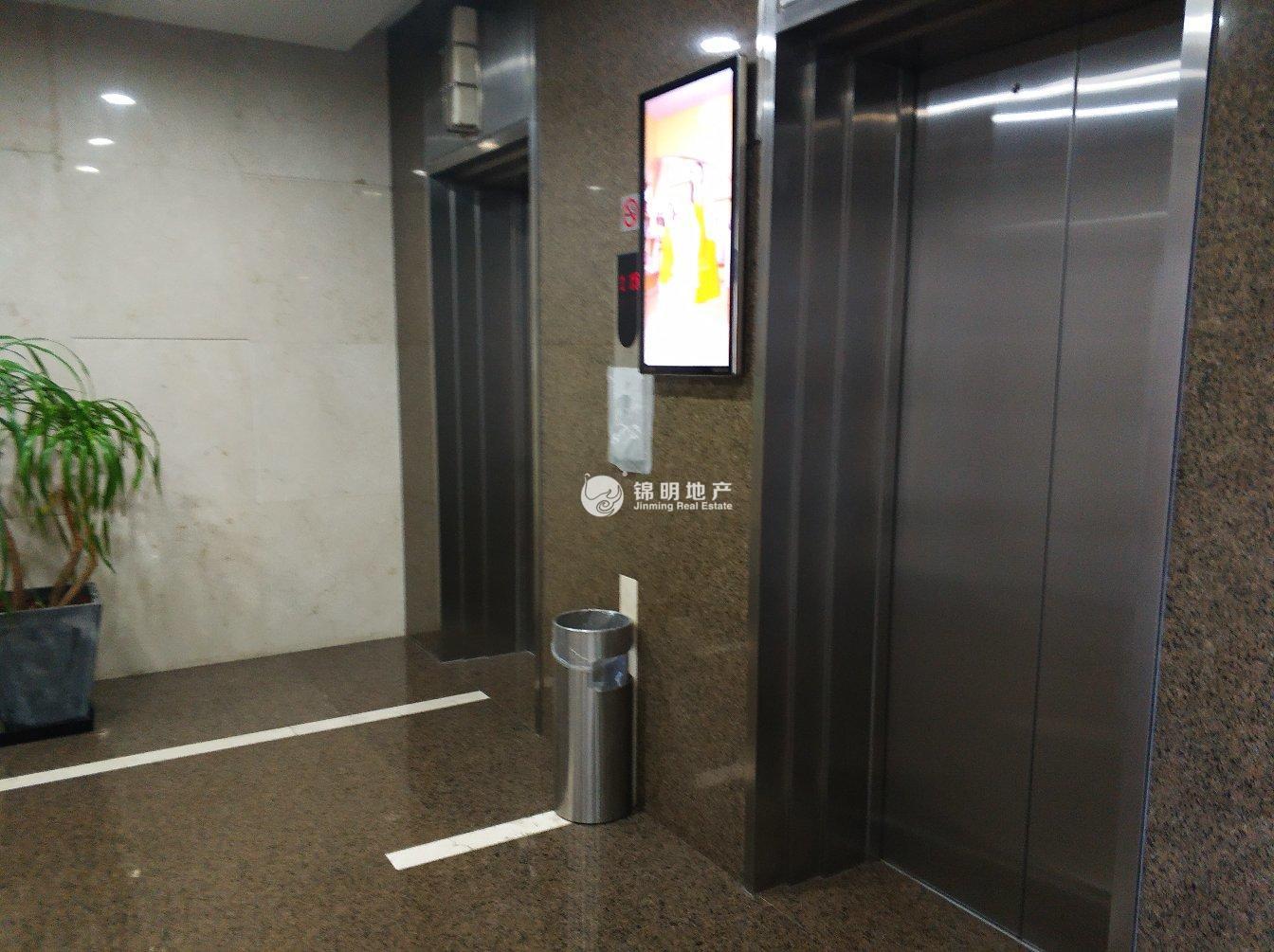 虹桥华闻国际大厦106平米写字楼出租