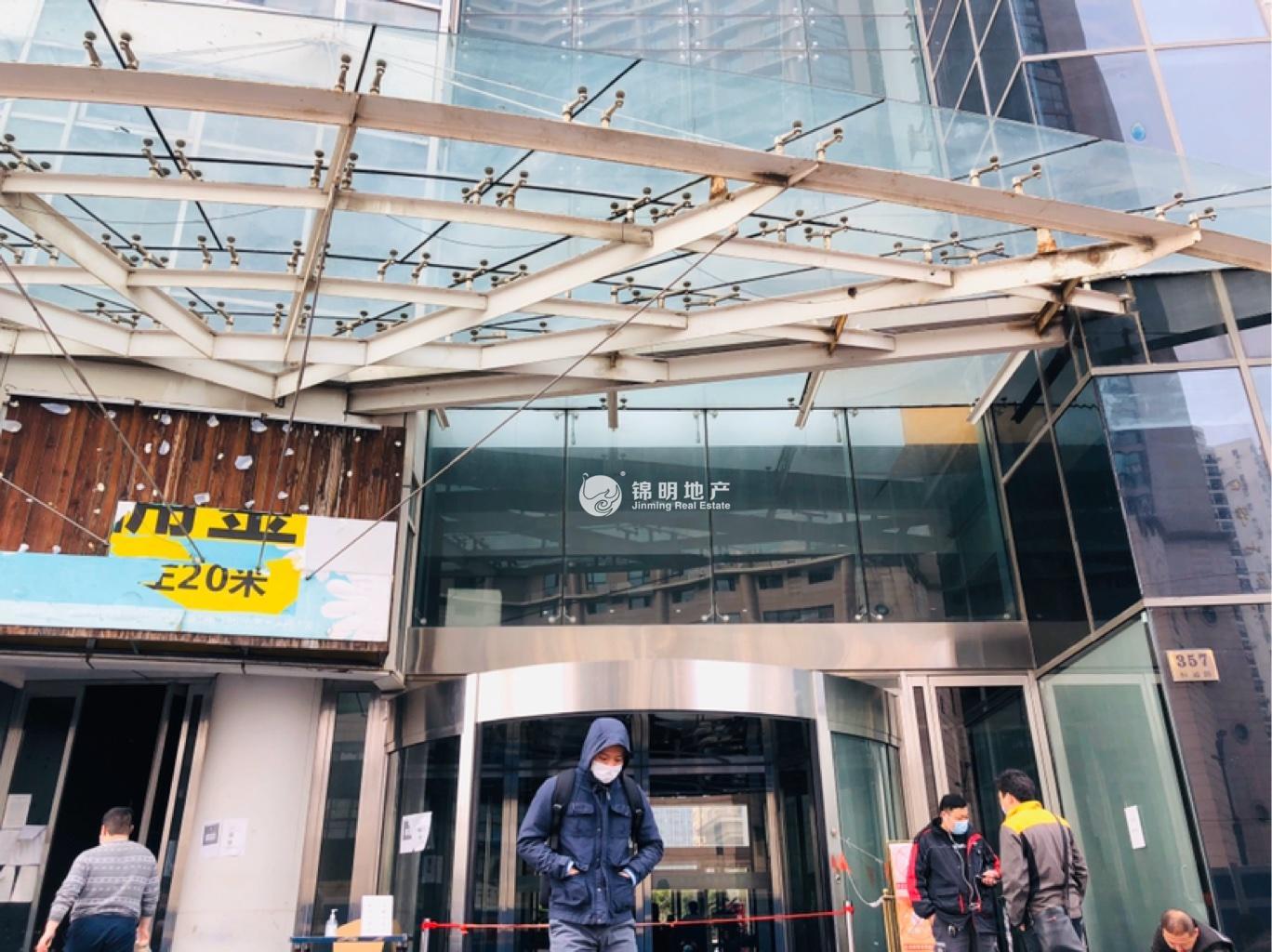 不夜城上海现代交通商务大厦93平米写字楼出租