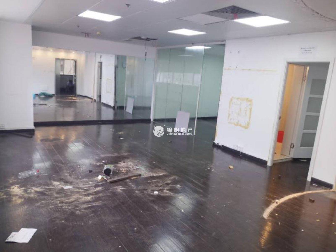 不夜城上海现代交通商务大厦91平米写字楼出租