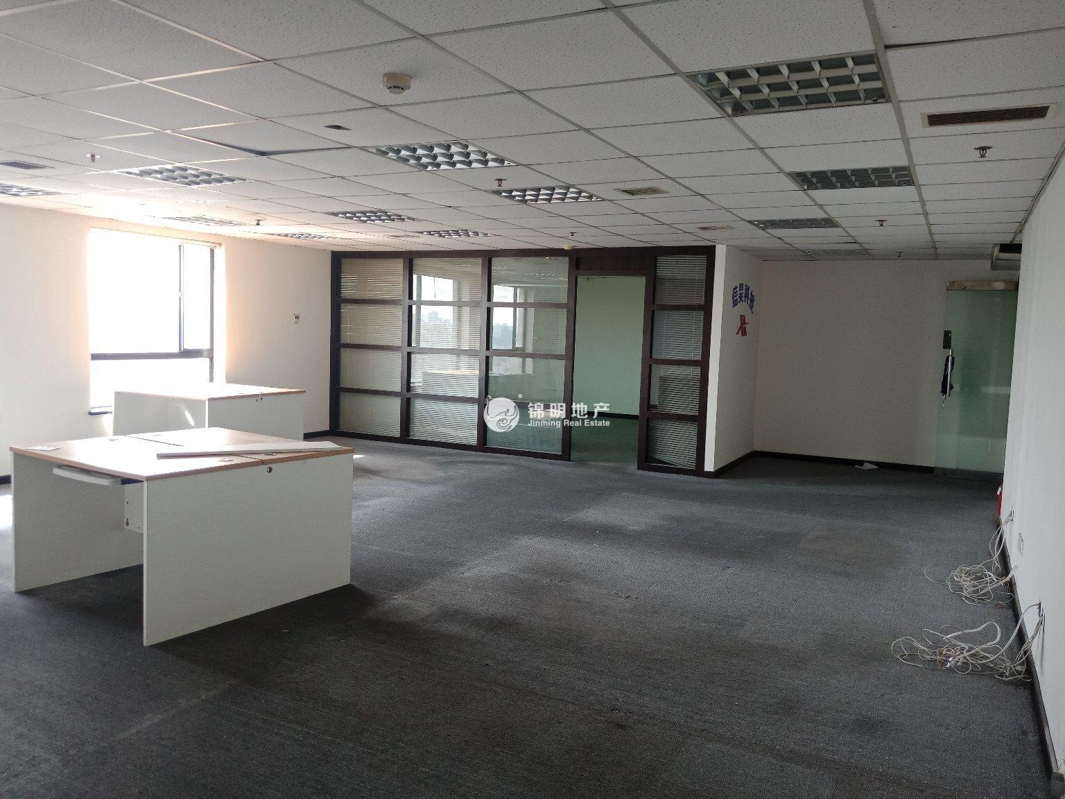 漕河泾光大会展中心130平米写字楼出租