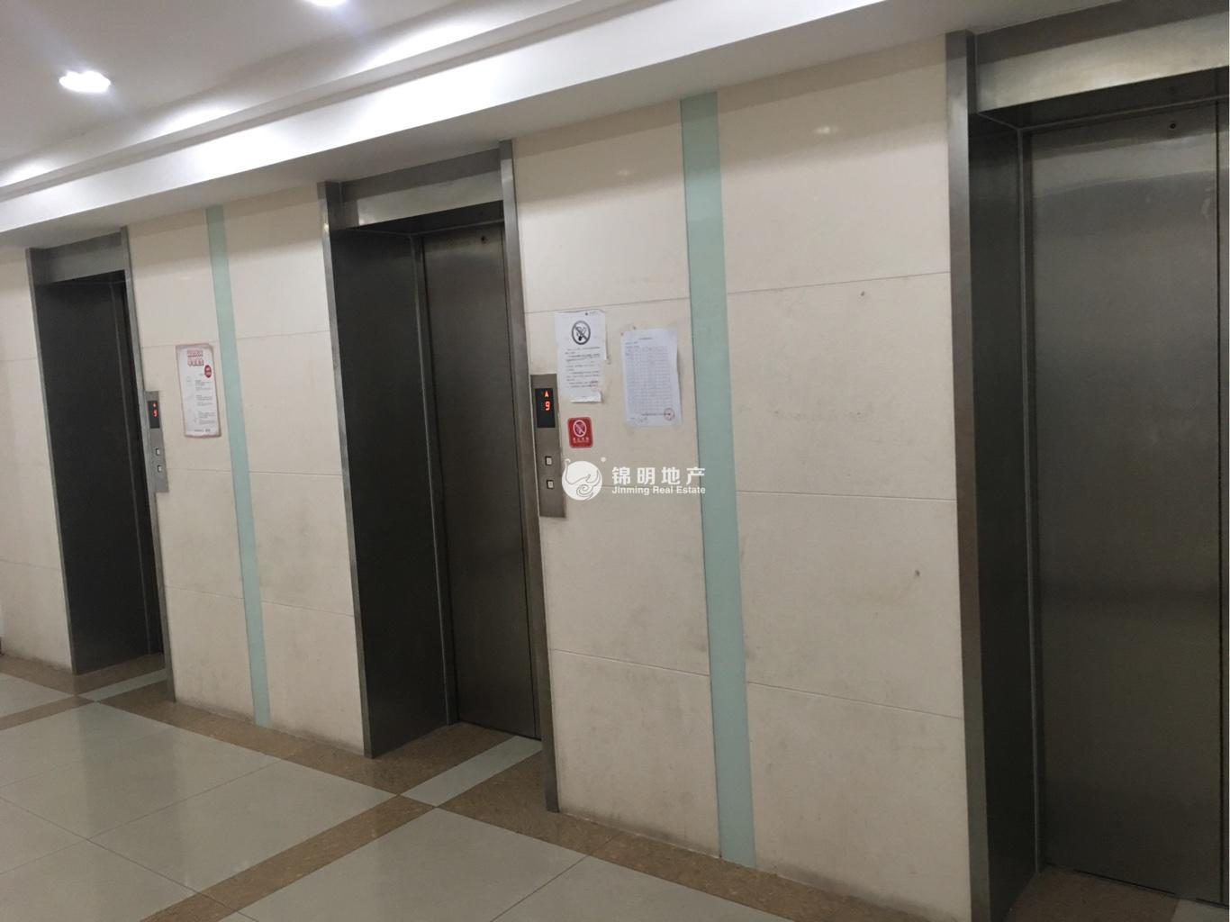 黄兴公园海尚杰座89平米写字楼出租