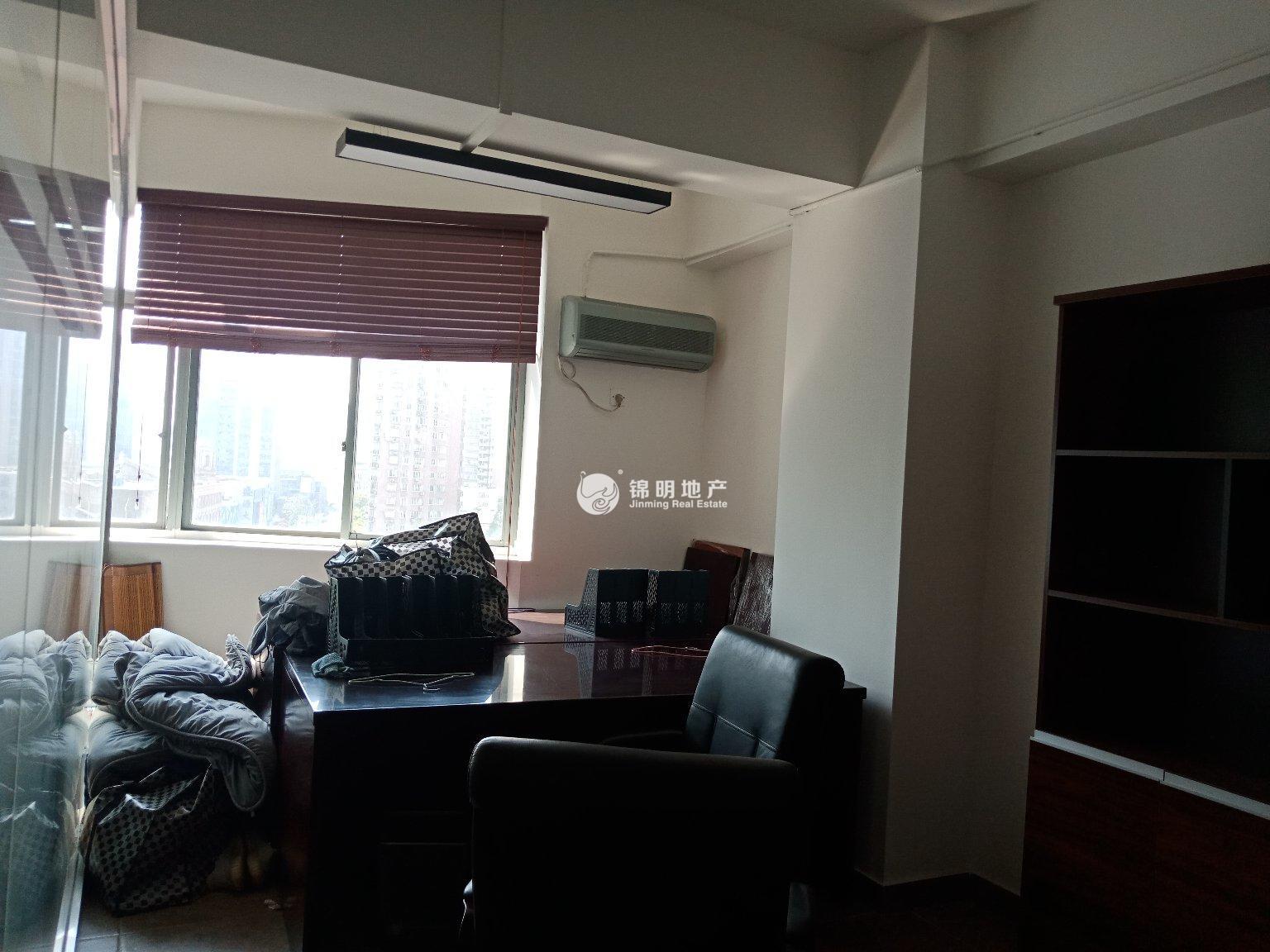 徐家汇博大商务楼64平米写字楼出租