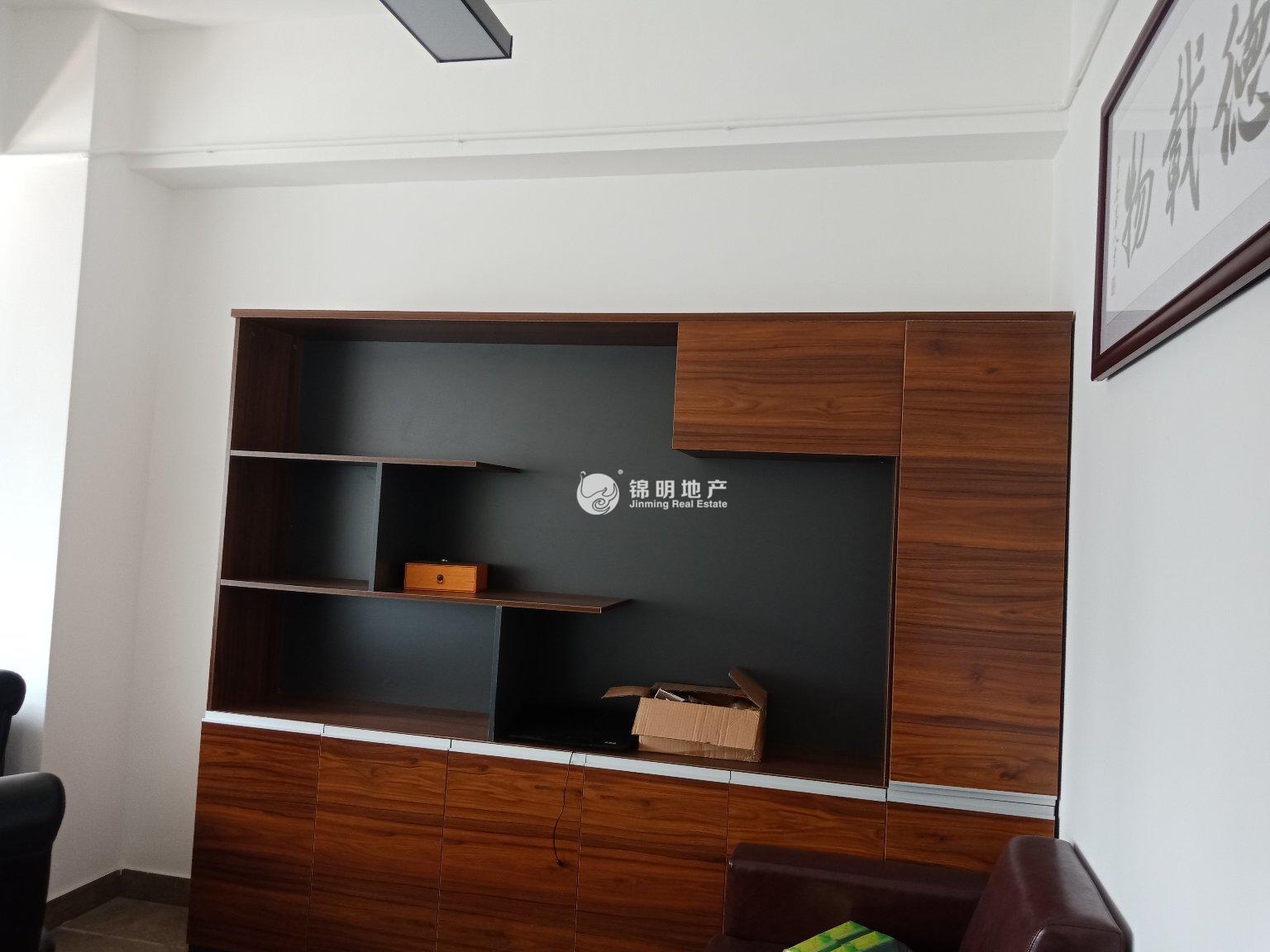 徐家汇博大商务楼64平米写字楼出租