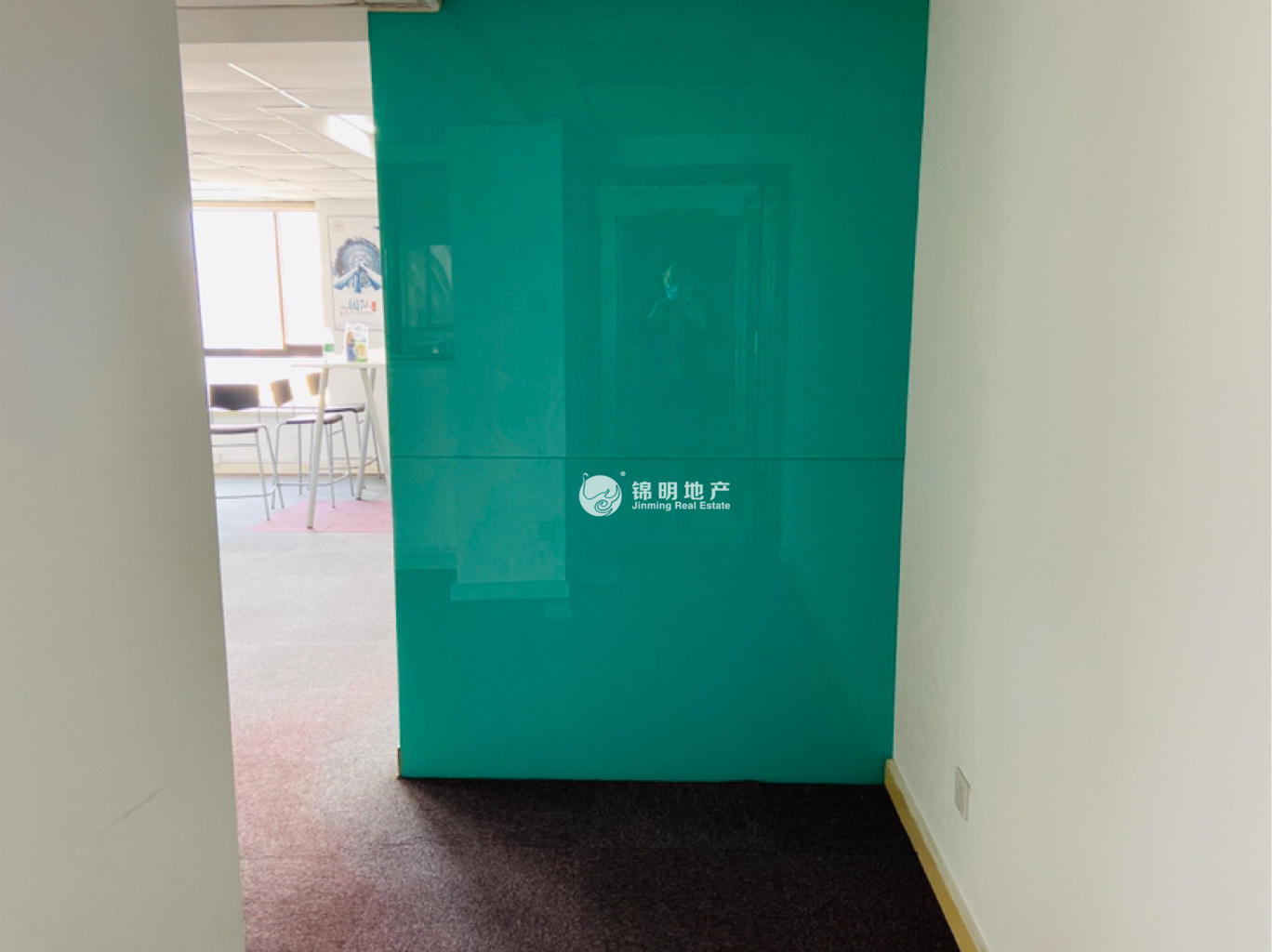 漕河泾光大会展中心125平米写字楼出租