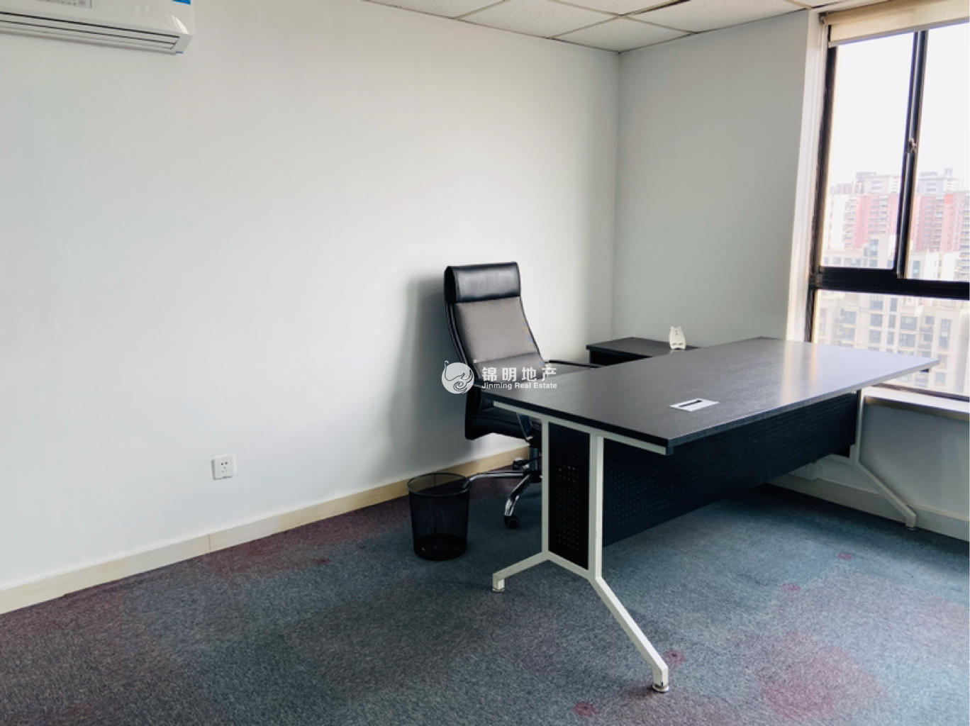 漕河泾光大会展中心125平米写字楼出租