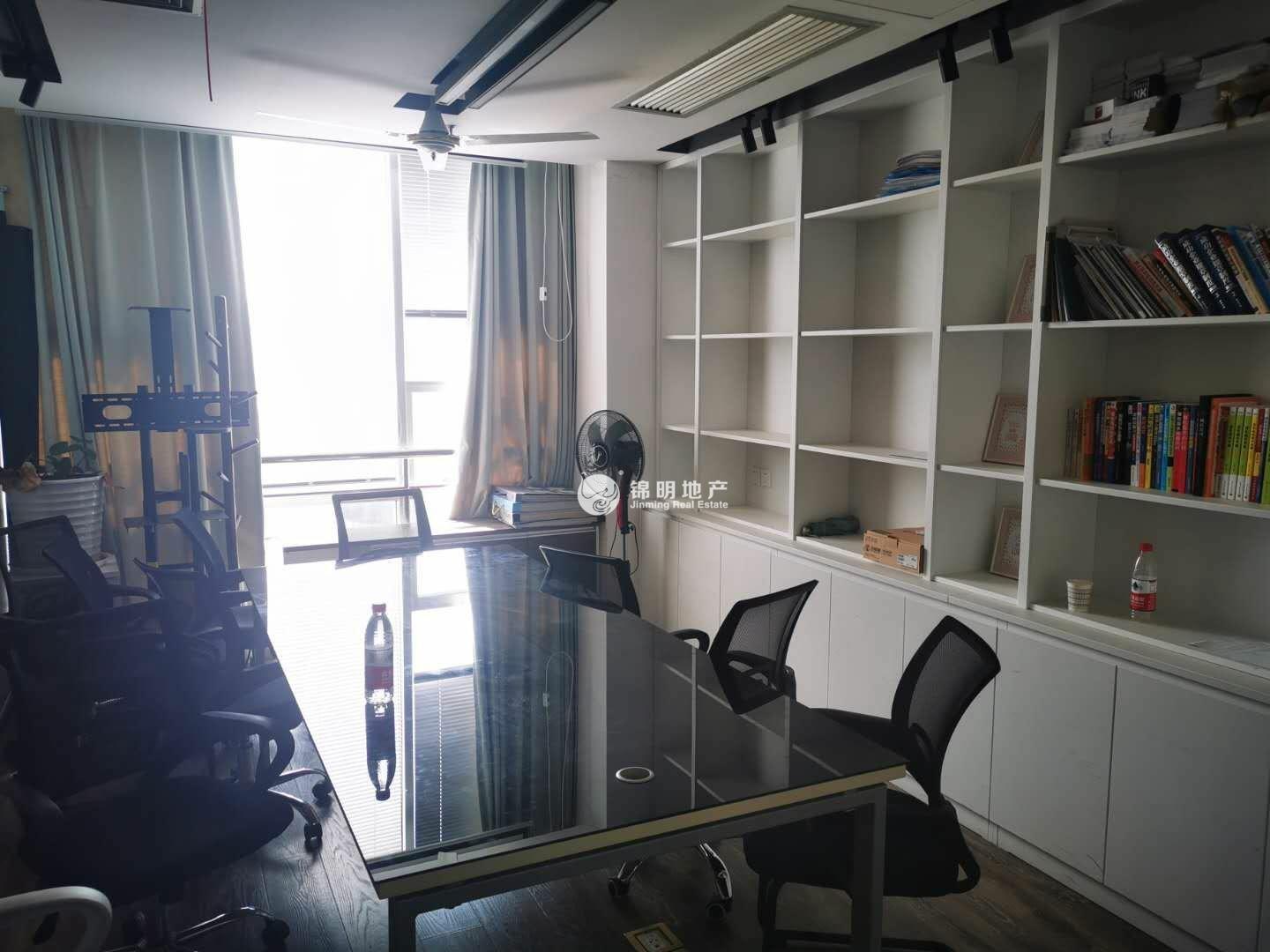 豫园新上海城市广场110平米写字楼出租