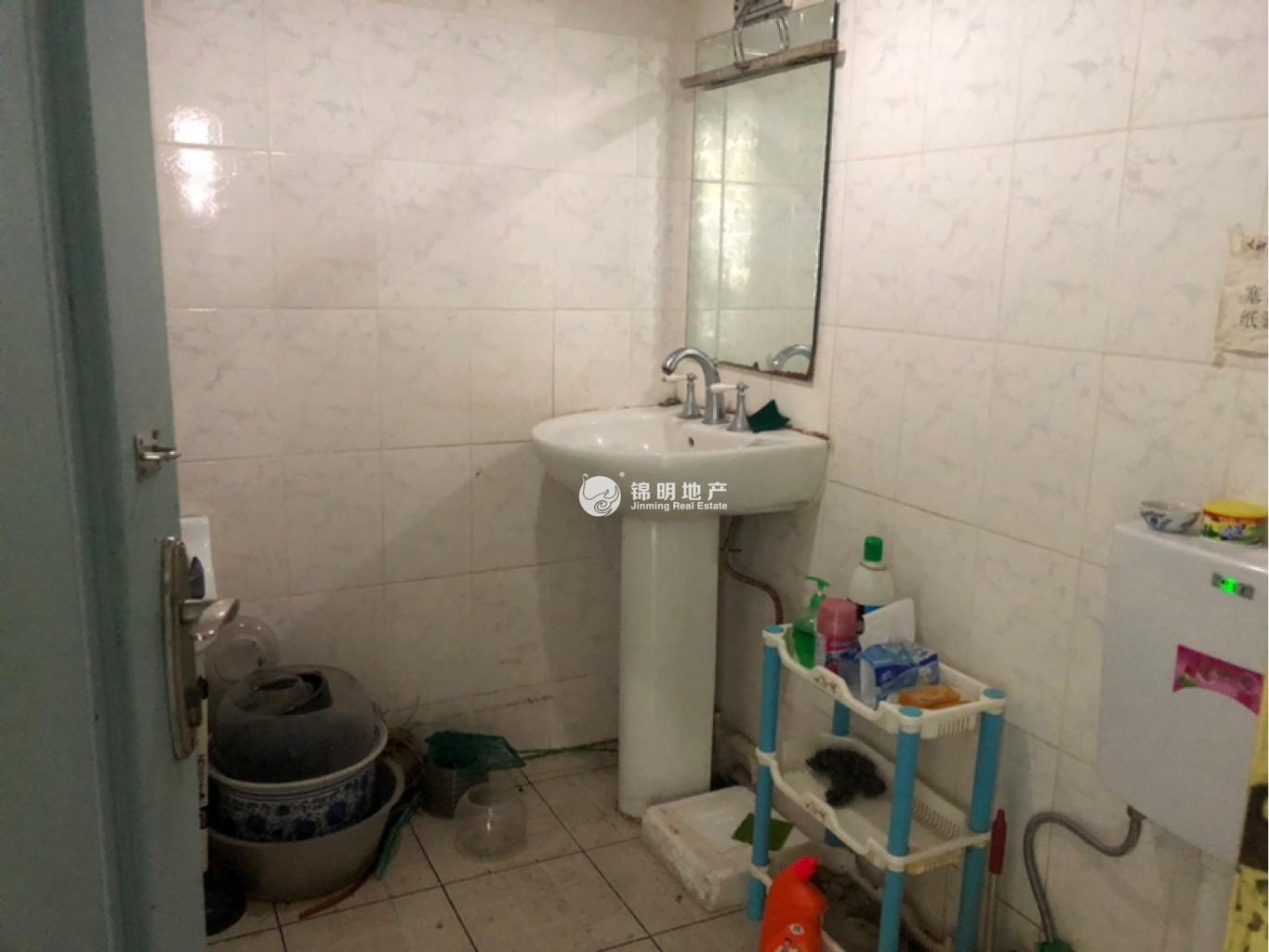 徐家汇汇嘉大厦145平米写字楼出租