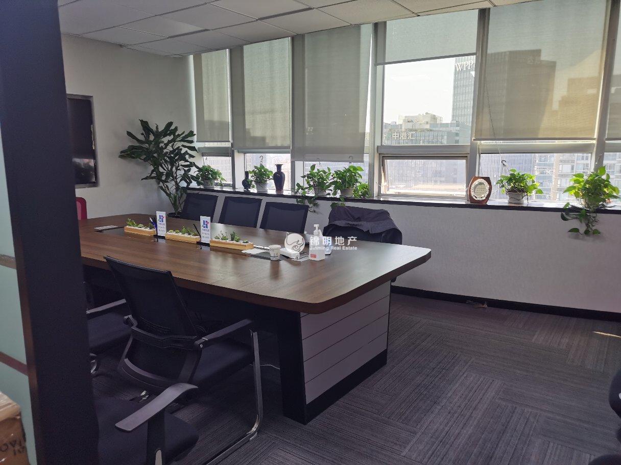 不夜城汉中广场137平米写字楼出租