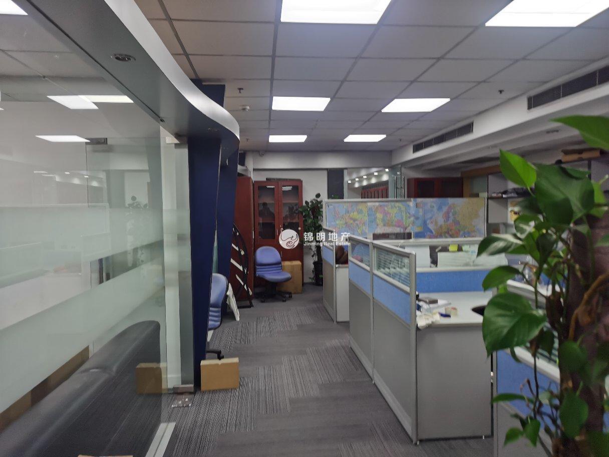 不夜城汉中广场137平米写字楼出租