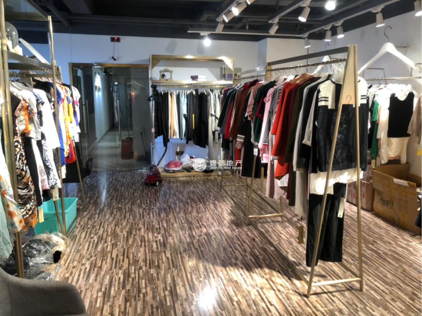 打浦桥裕兴大厦171平米写字楼出租