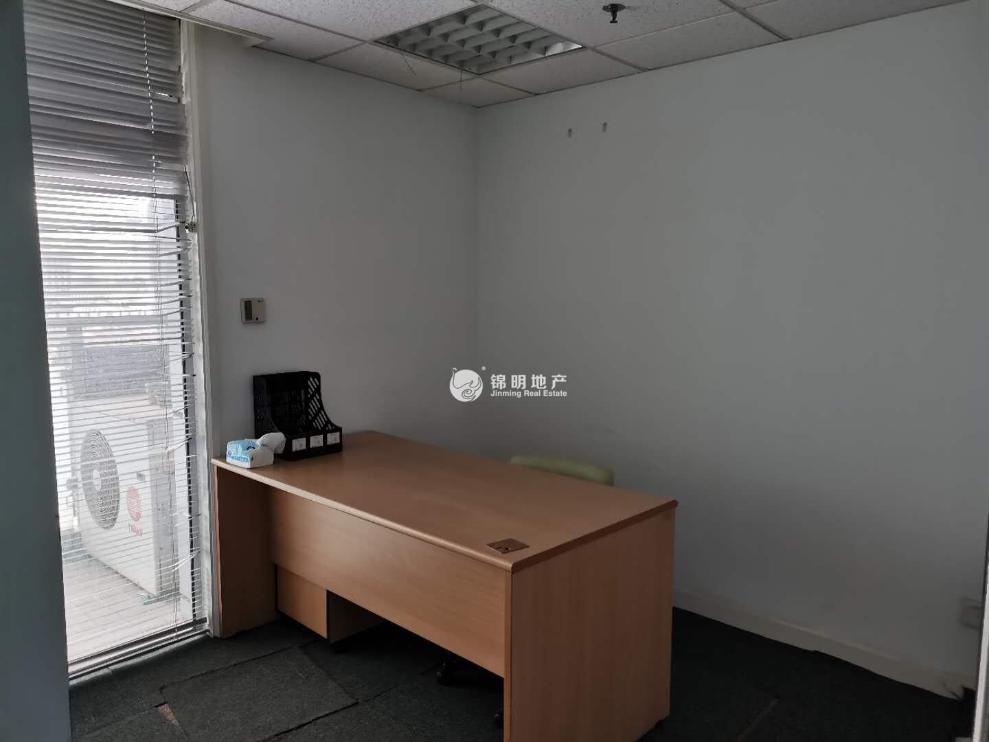 淮海中路淮海中华大厦78平米写字楼出租