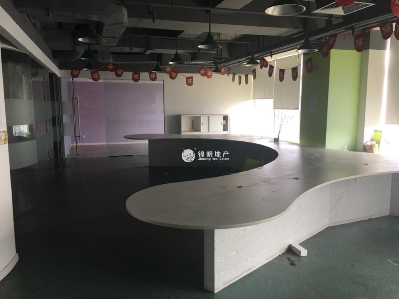 长寿路宝华大厦224平米写字楼出租