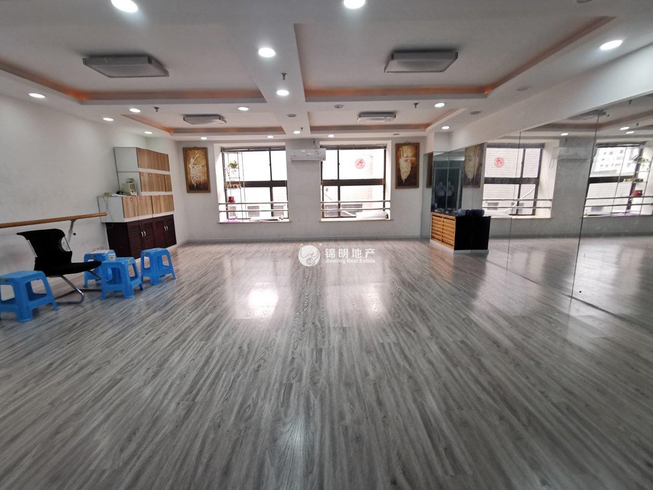 曹杨中联大厦136平米写字楼出租