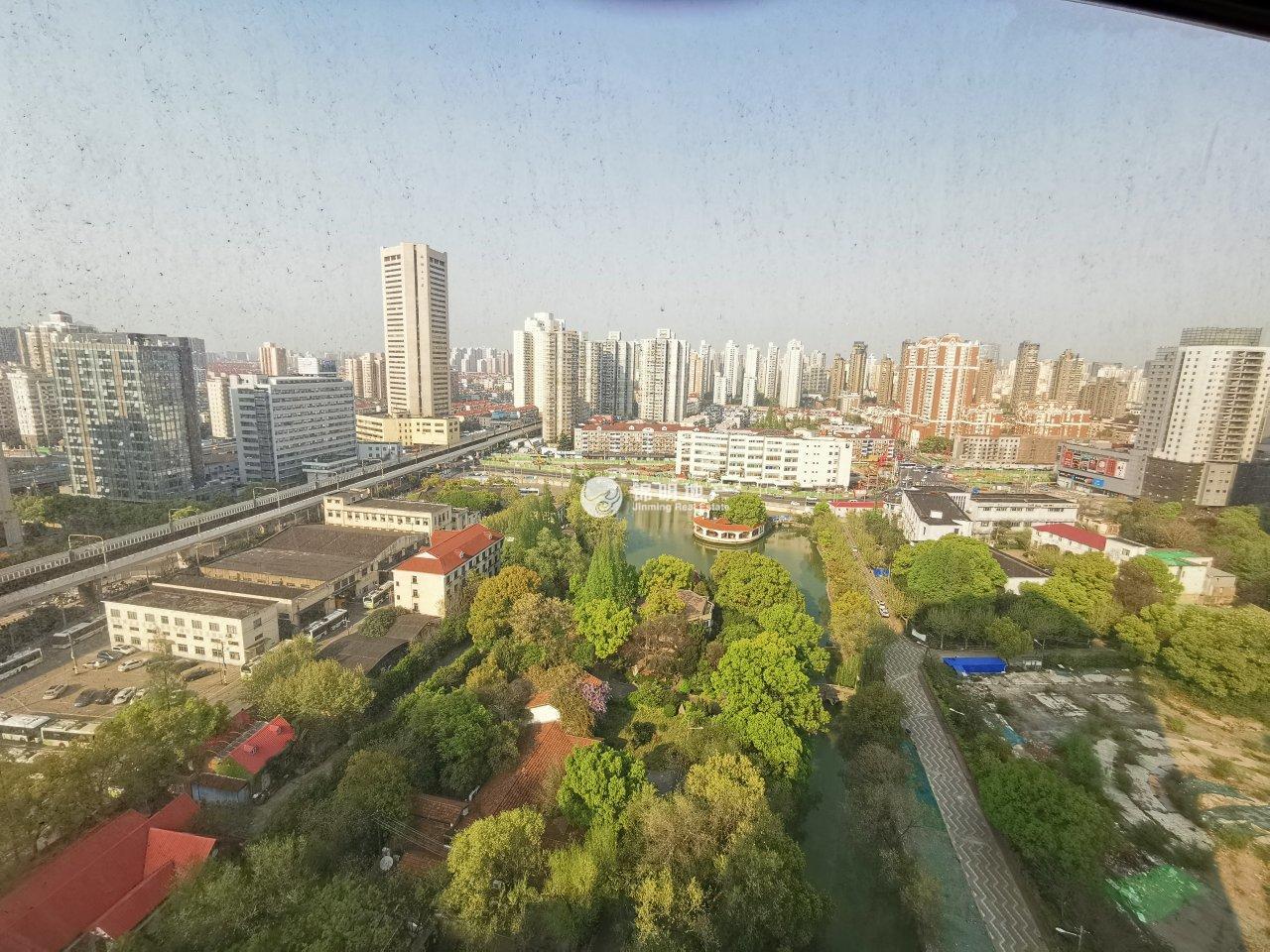 曹杨中联大厦136平米写字楼出租