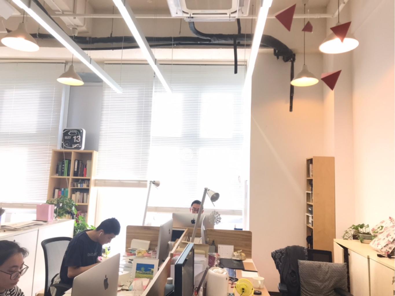 七宝万科七宝国际120平米写字楼出租