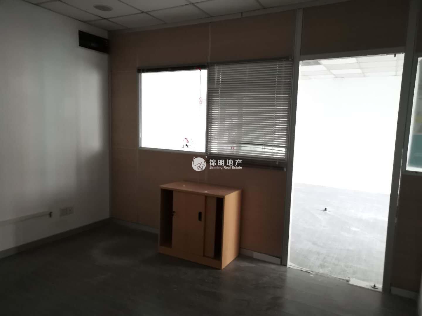 淮海中路恒积大厦117平米写字楼出租