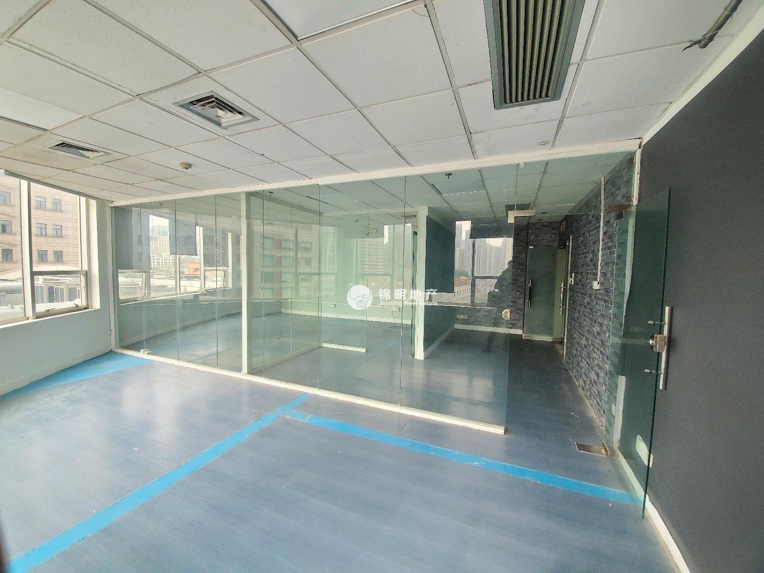 豫园新上海城市广场102平米写字楼出租