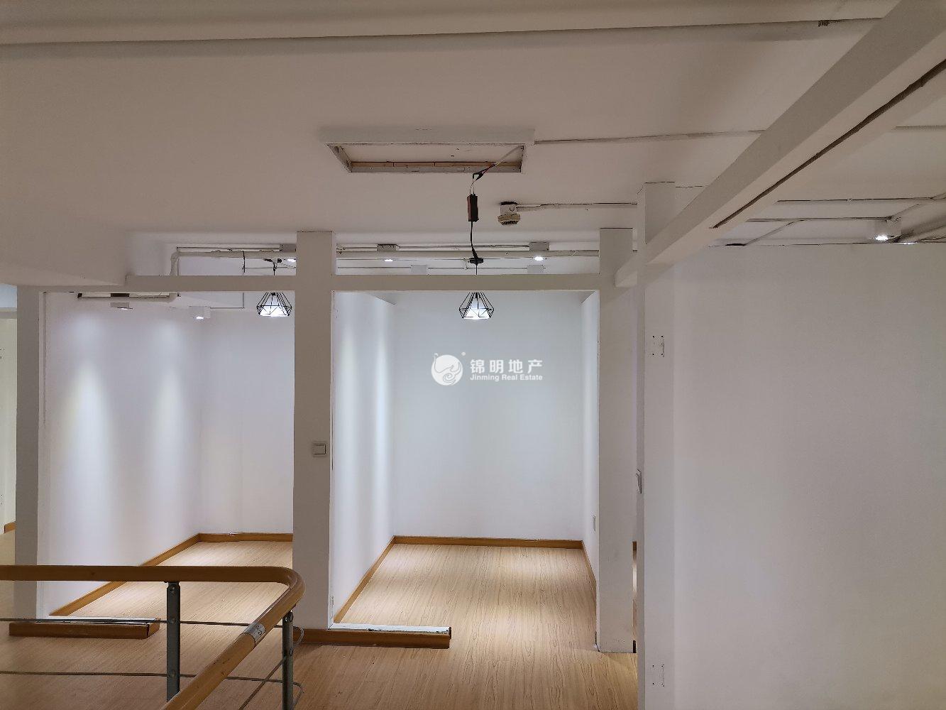 曹杨尚诚国际98平米写字楼出租