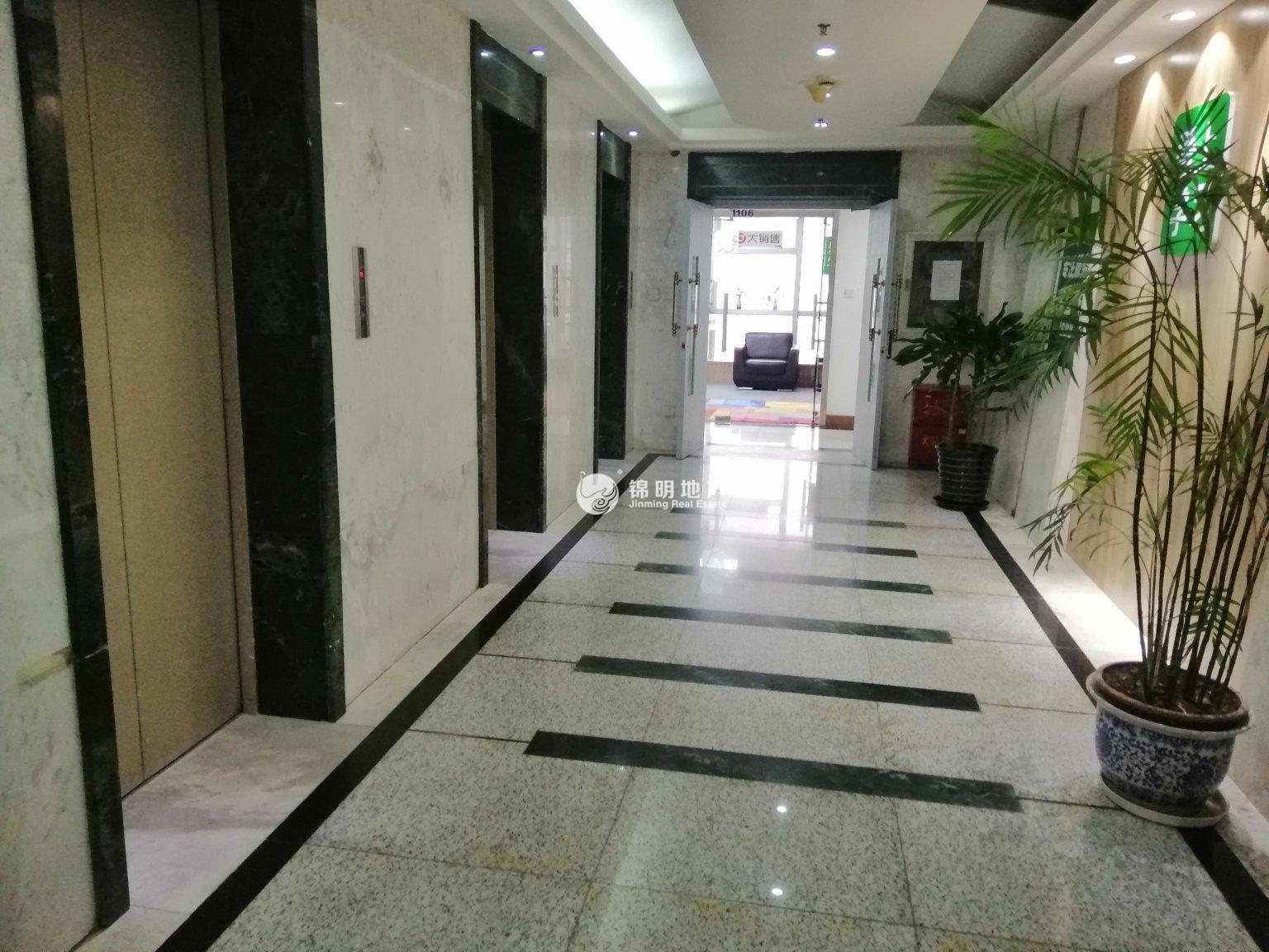 陆家嘴华申大厦115平米写字楼出租