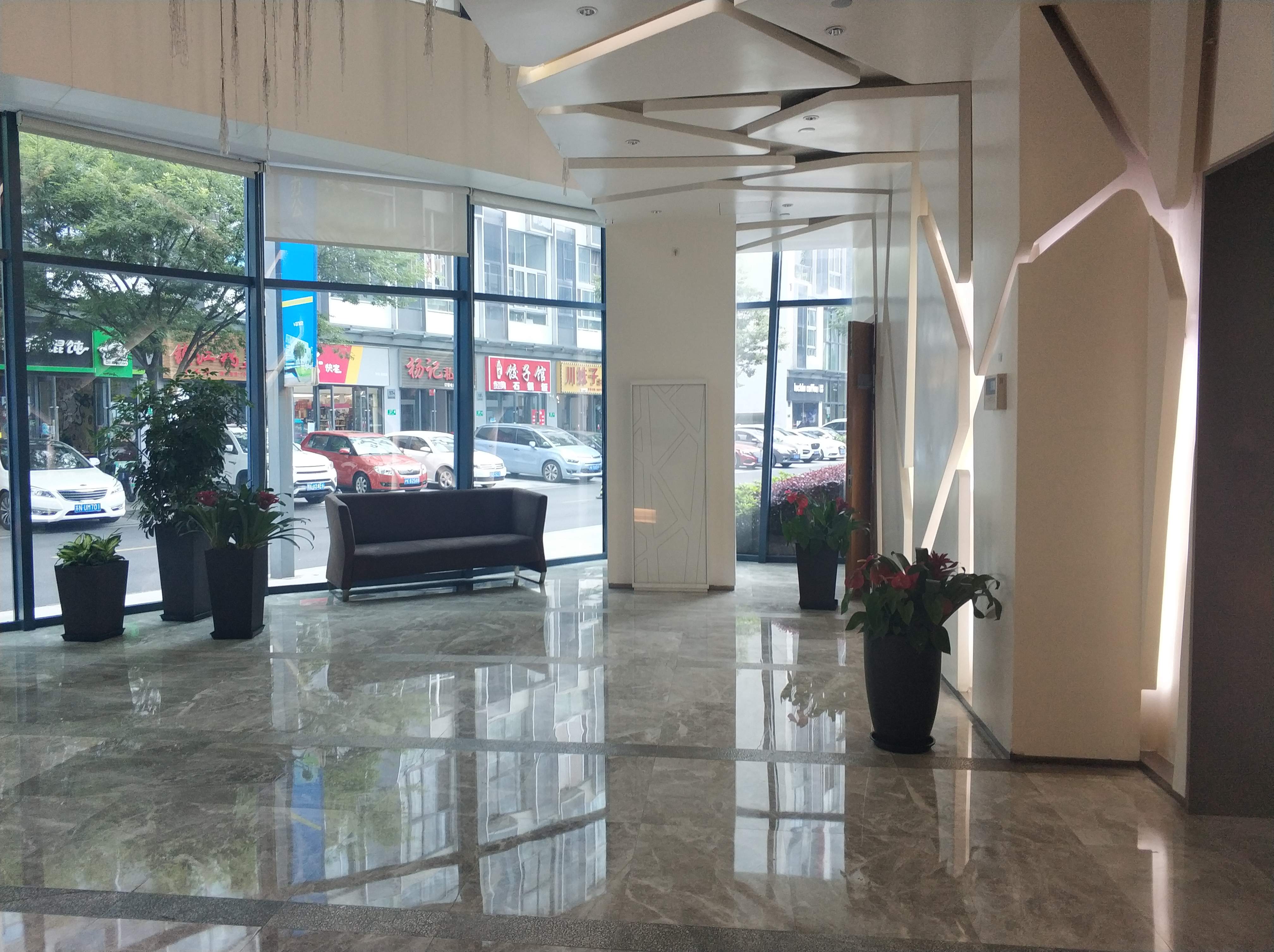 七宝万科七宝国际55平米写字楼出租