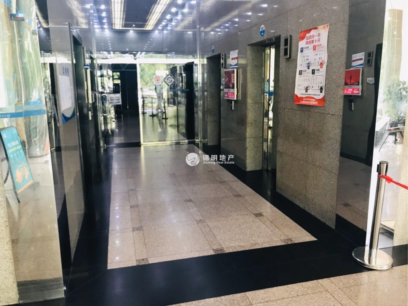 天山协泰中心120平米写字楼出租