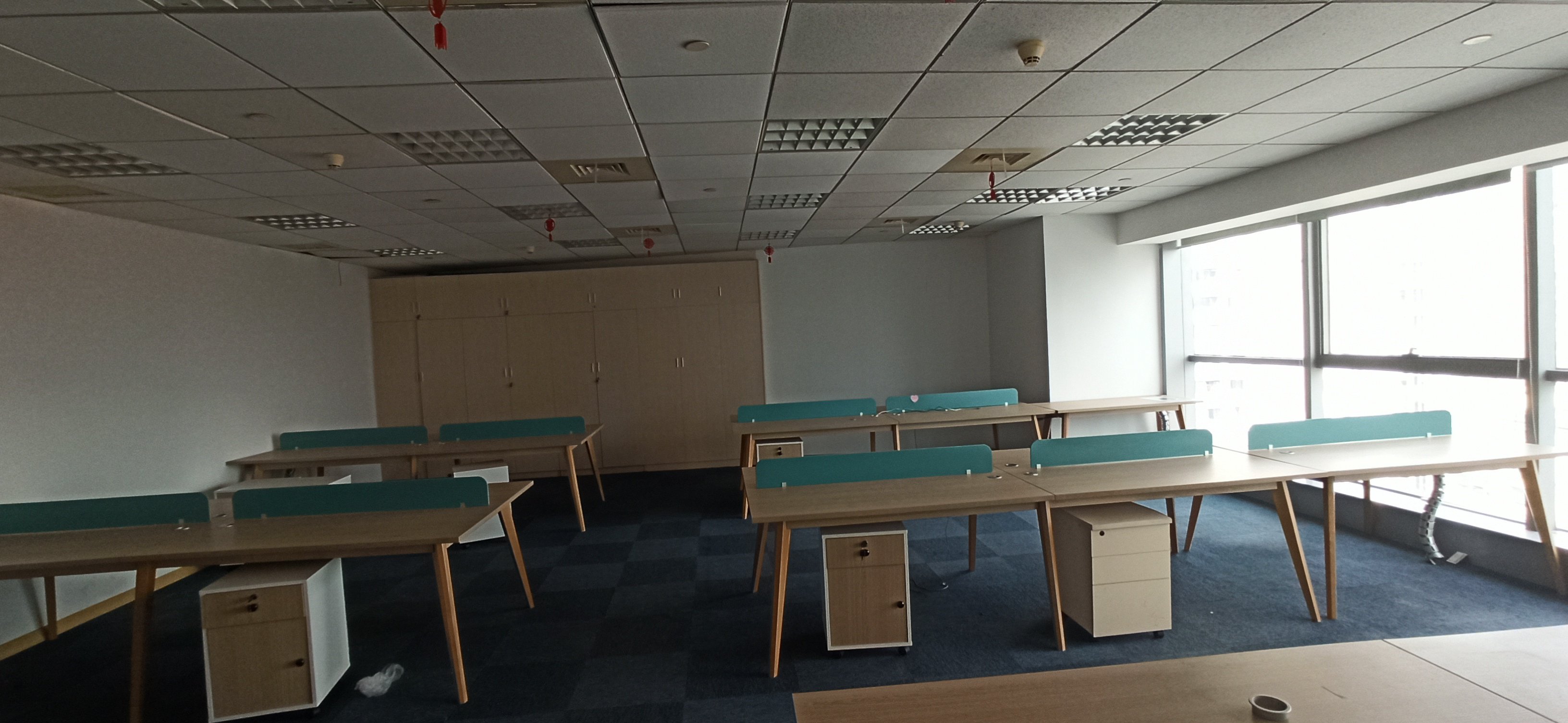 静安寺静安中华大厦126平米写字楼出租