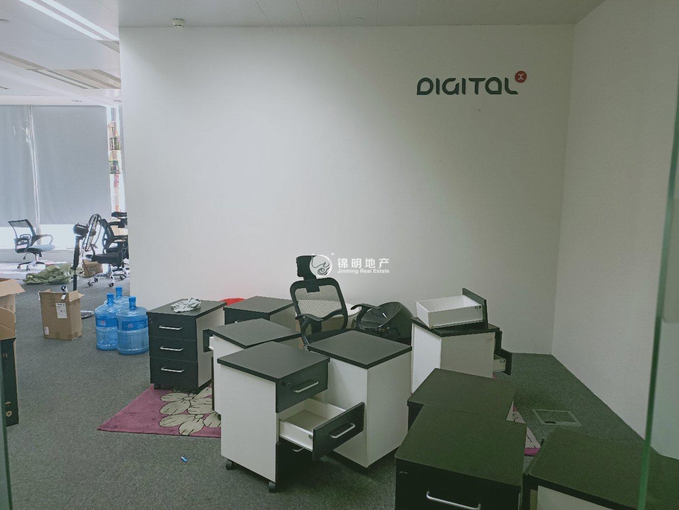 世博滨江绿地海外滩201平米写字楼出租