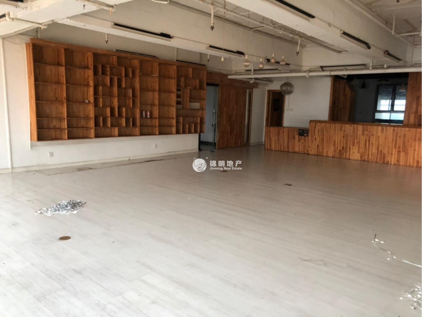 打浦桥海兴广场228平米写字楼出租