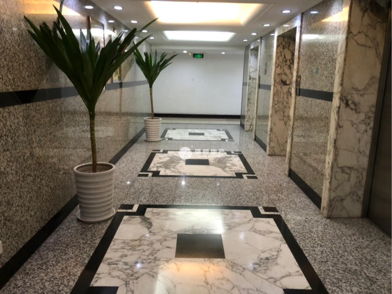 打浦桥海兴广场228平米写字楼出租