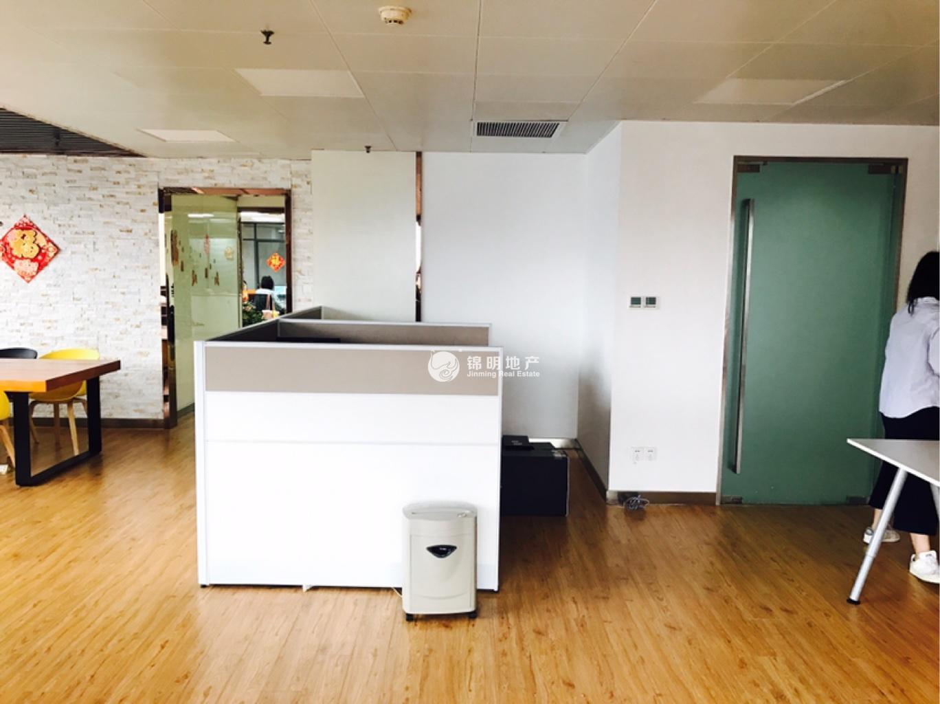 徐家汇上海实业大厦123平米写字楼出租