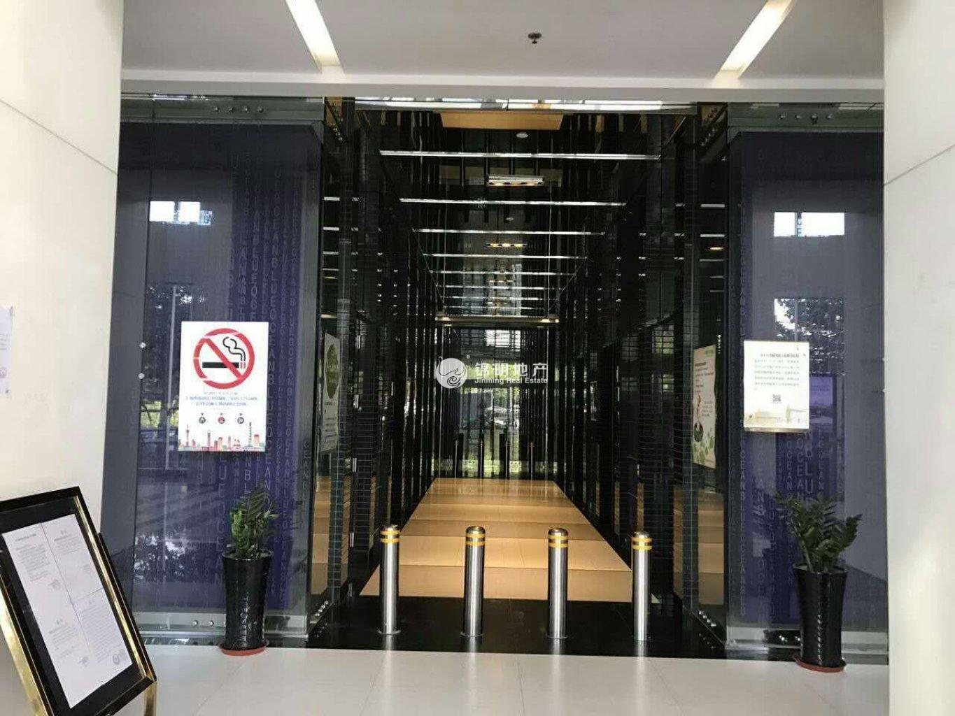 莘庄绿地蓝海77平米写字楼出租